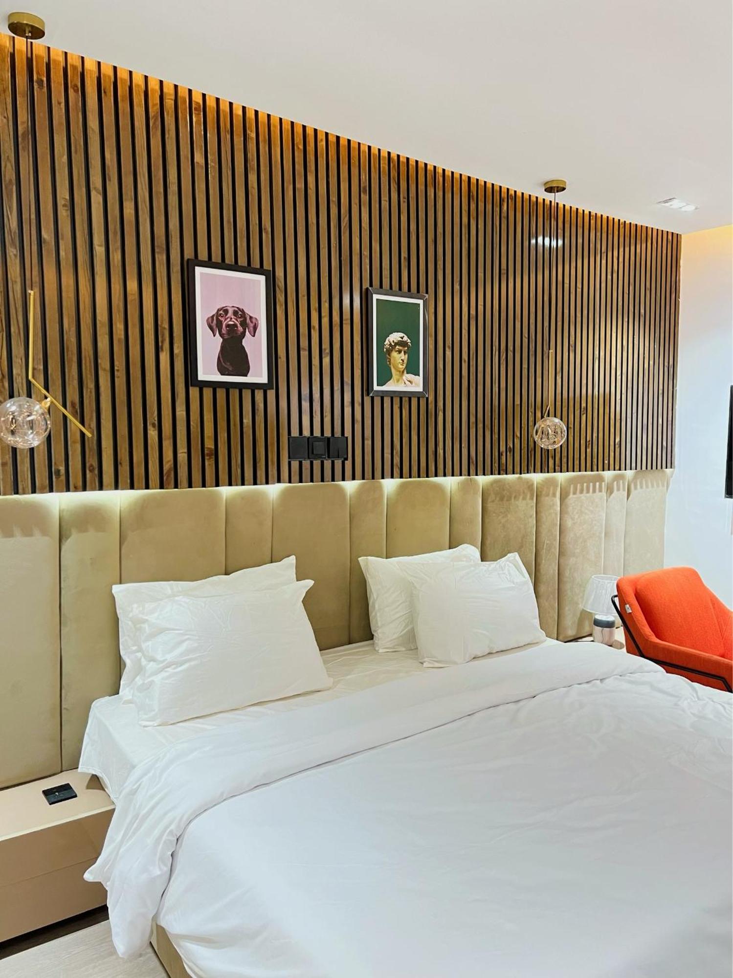 Austra Hotels And Apartments Maitama Abuja Buitenkant foto