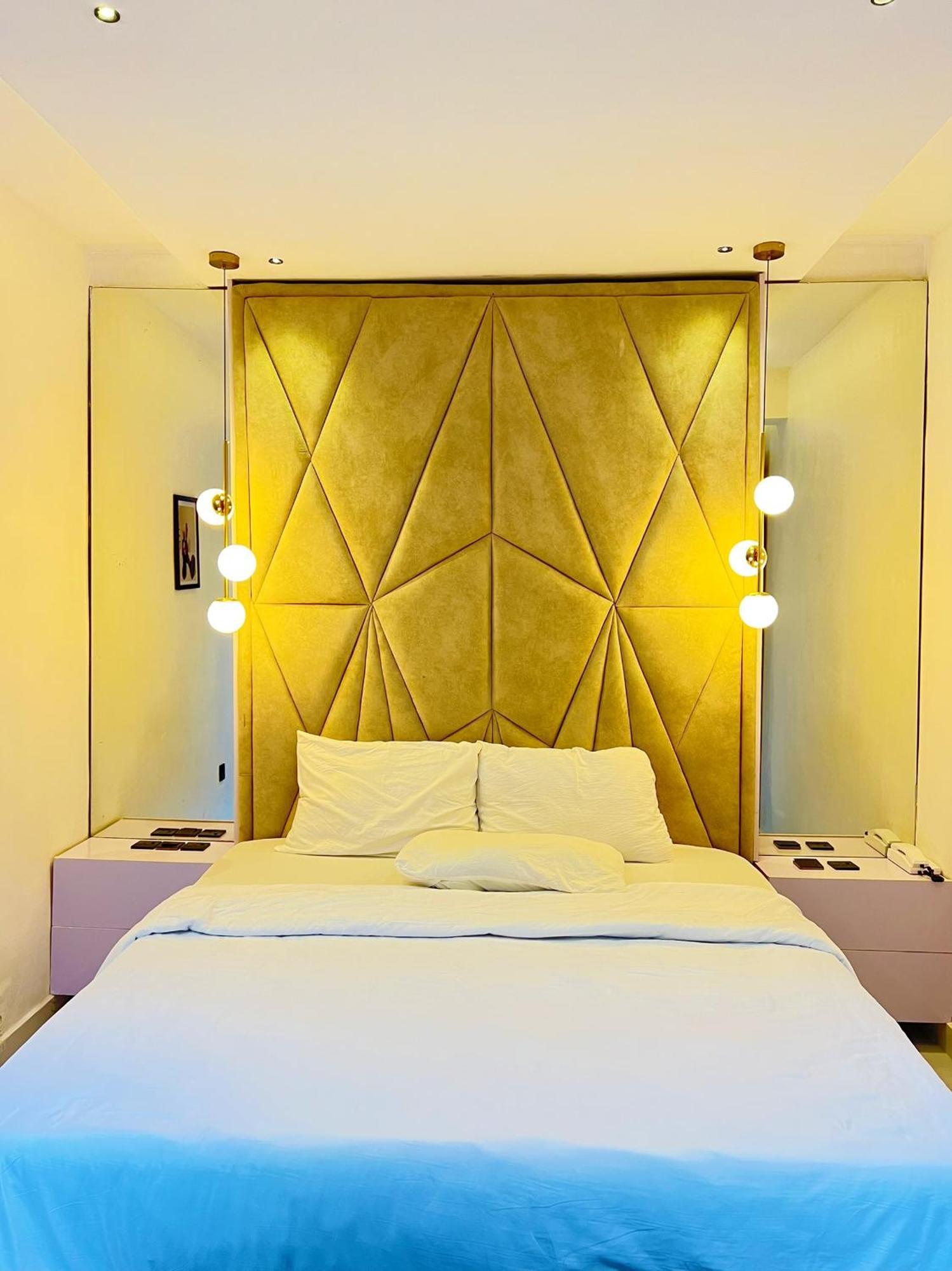 Austra Hotels And Apartments Maitama Abuja Buitenkant foto