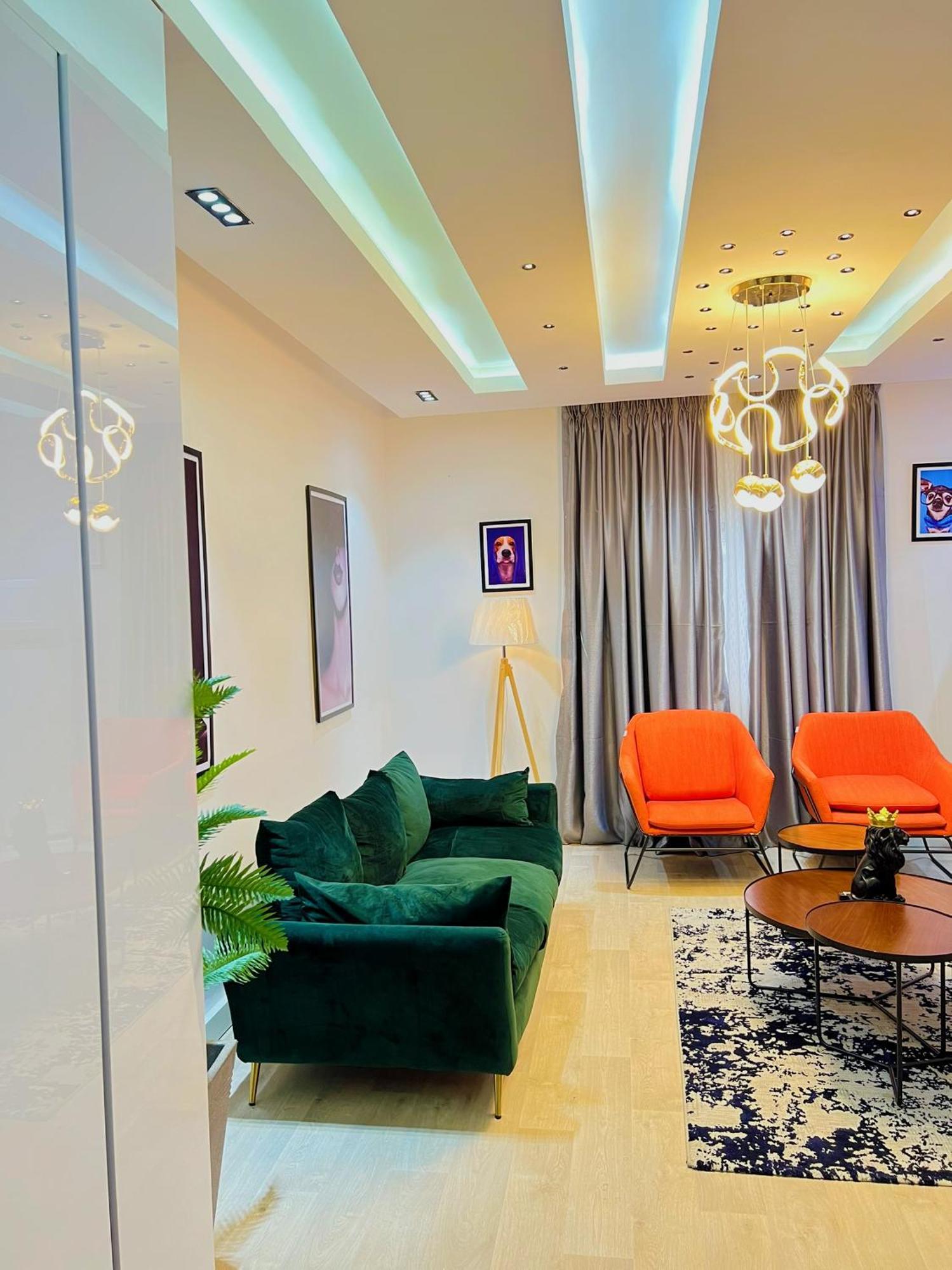 Austra Hotels And Apartments Maitama Abuja Buitenkant foto