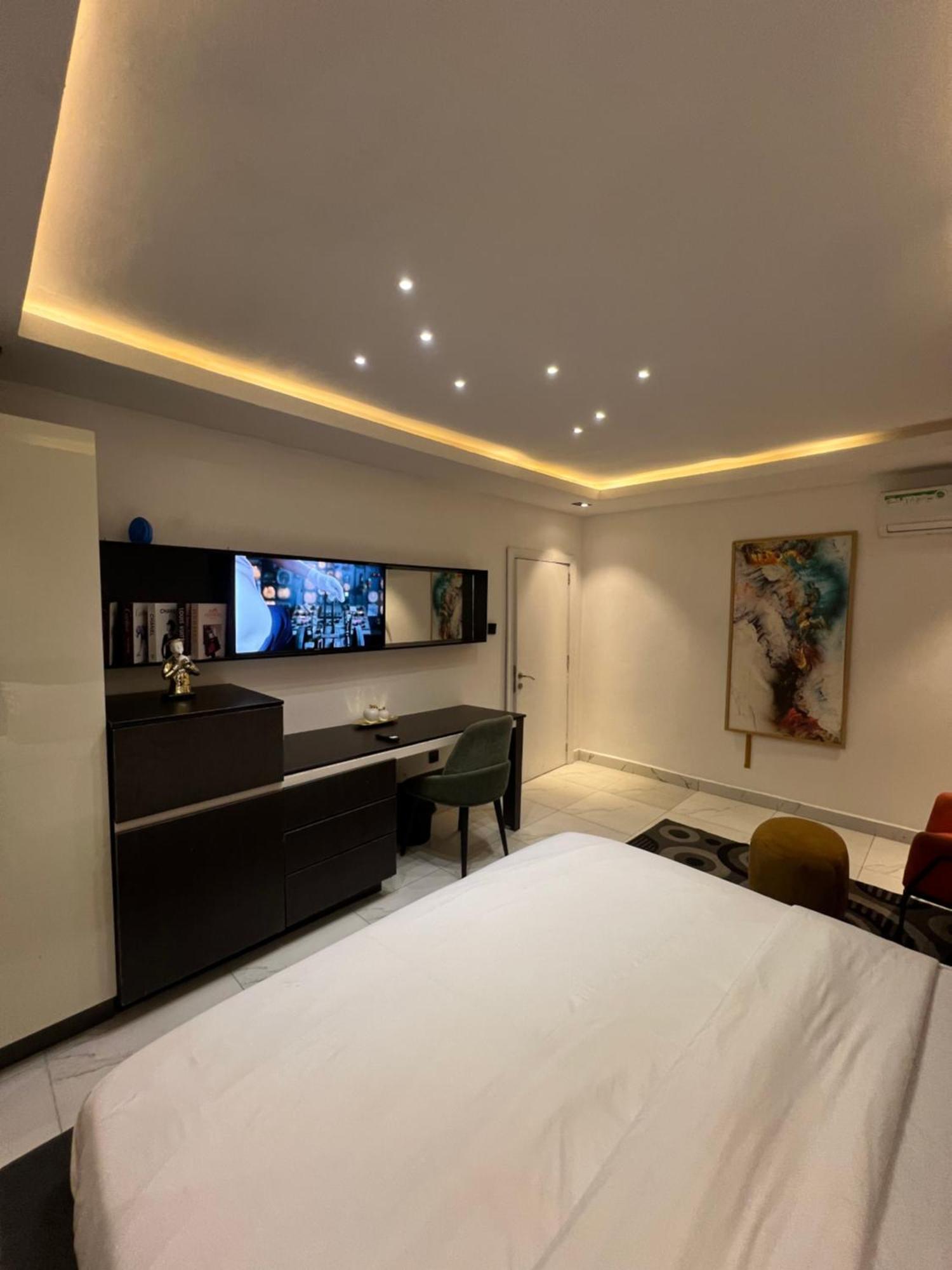 Austra Hotels And Apartments Maitama Abuja Buitenkant foto
