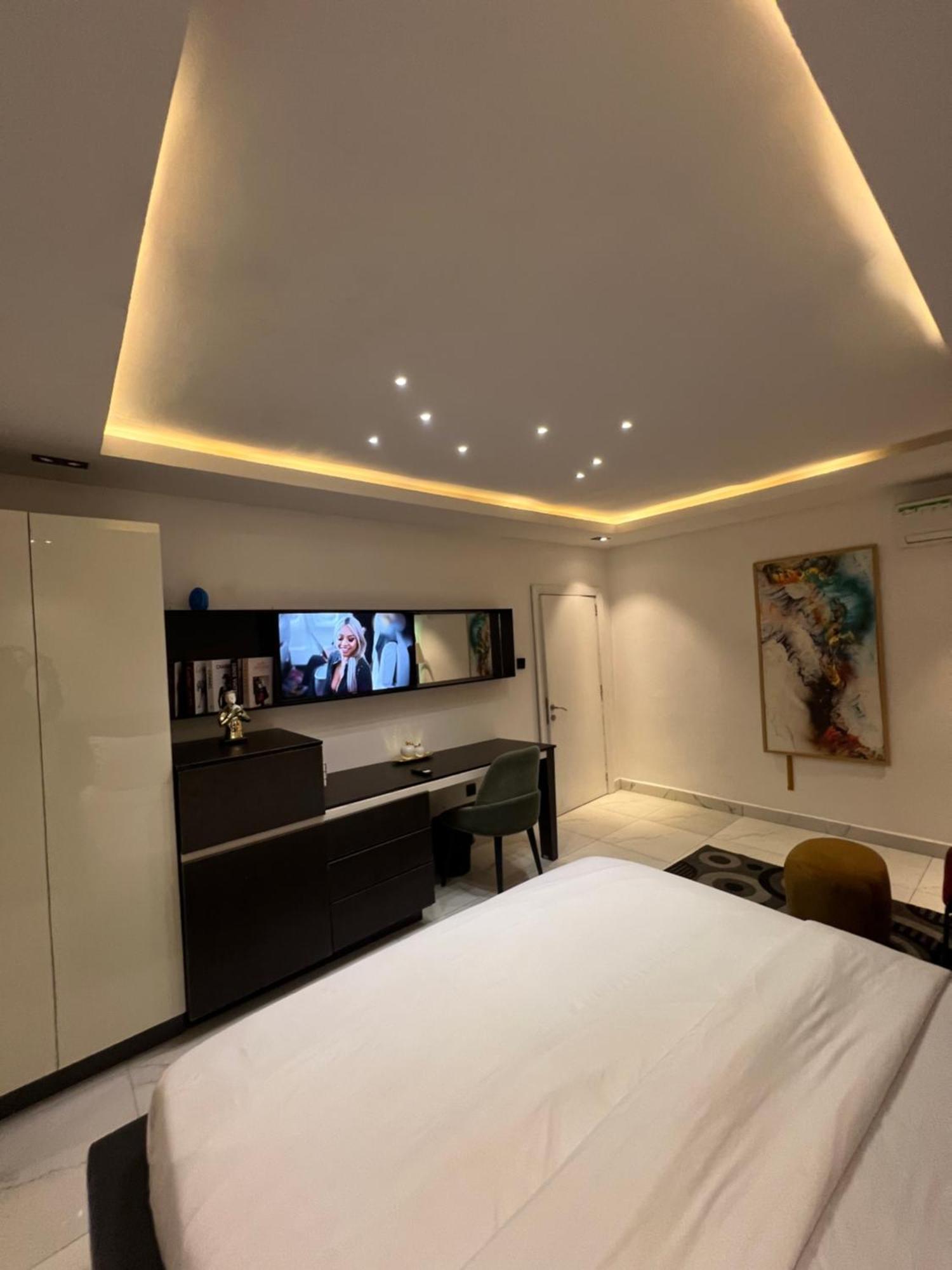 Austra Hotels And Apartments Maitama Abuja Buitenkant foto
