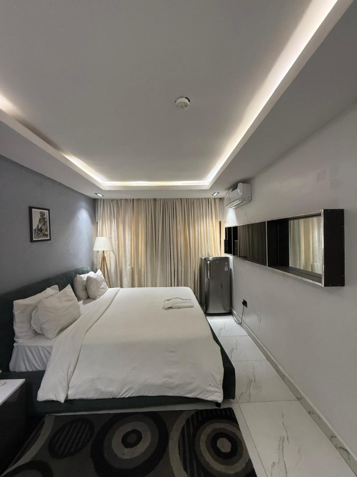 Austra Hotels And Apartments Maitama Abuja Buitenkant foto